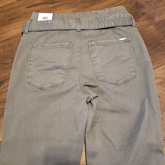 White House Black Market  Army Green NWT Pants  Slim Crop Sz 00R - Picture 5 of 9